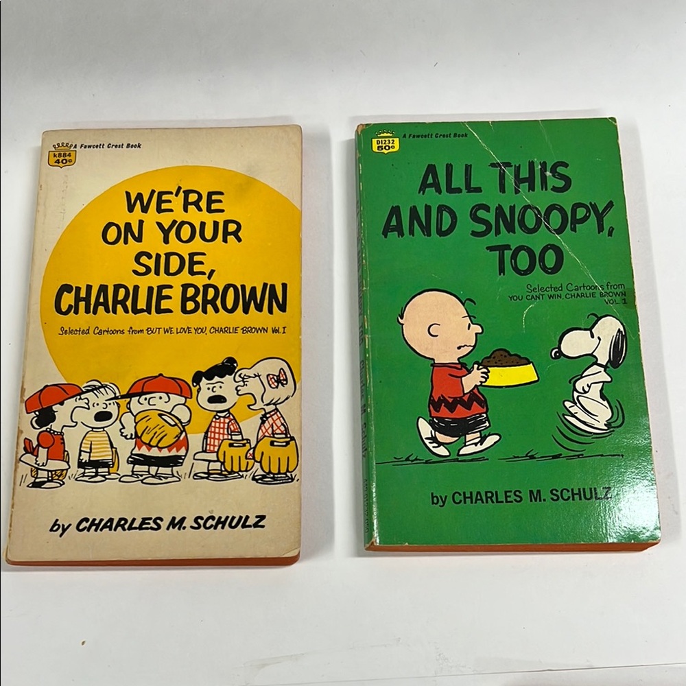 Charlie Brown and Snoopy vintage paper back Books
